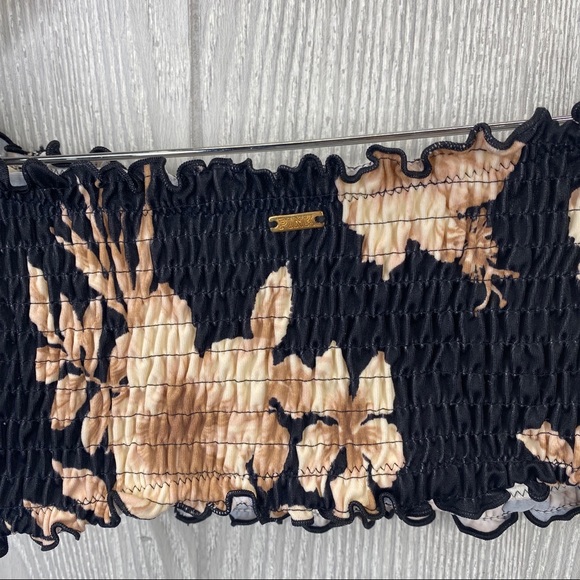 Pink Victoria Secret Swim Top Off the Shoulder - Picture 4 of 5